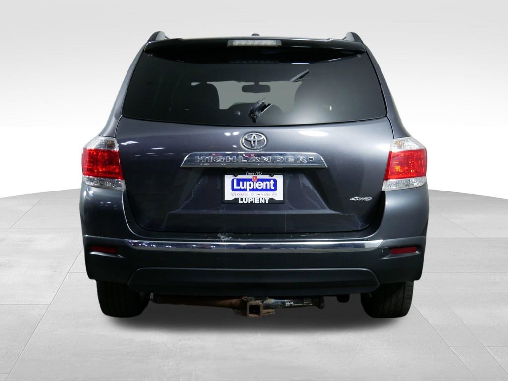 Used 2012 Toyota Highlander Limited w/ Tow Pkg image 9