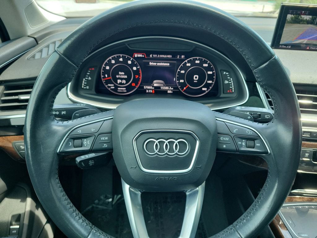 Used 2018 Audi Q7 3.0T Premium Plus w/ Premium Plus Package AWD/4WD image 29