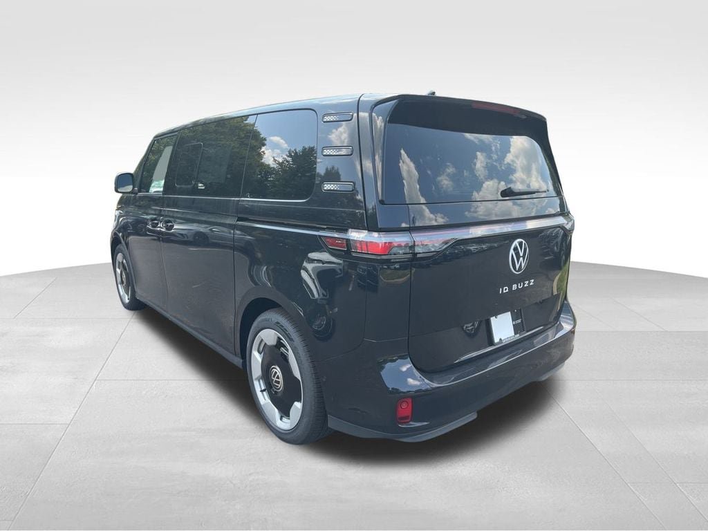New 2025 Volkswagen ID. Buzz Pro S RWD image 5