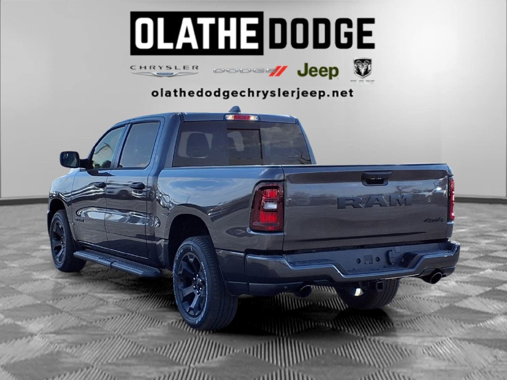 New 2026 RAM 1500 Express AWD/4WD image 3