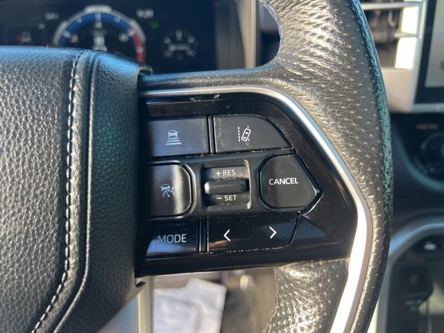 Used 2023 Toyota Tundra Platinum image 28