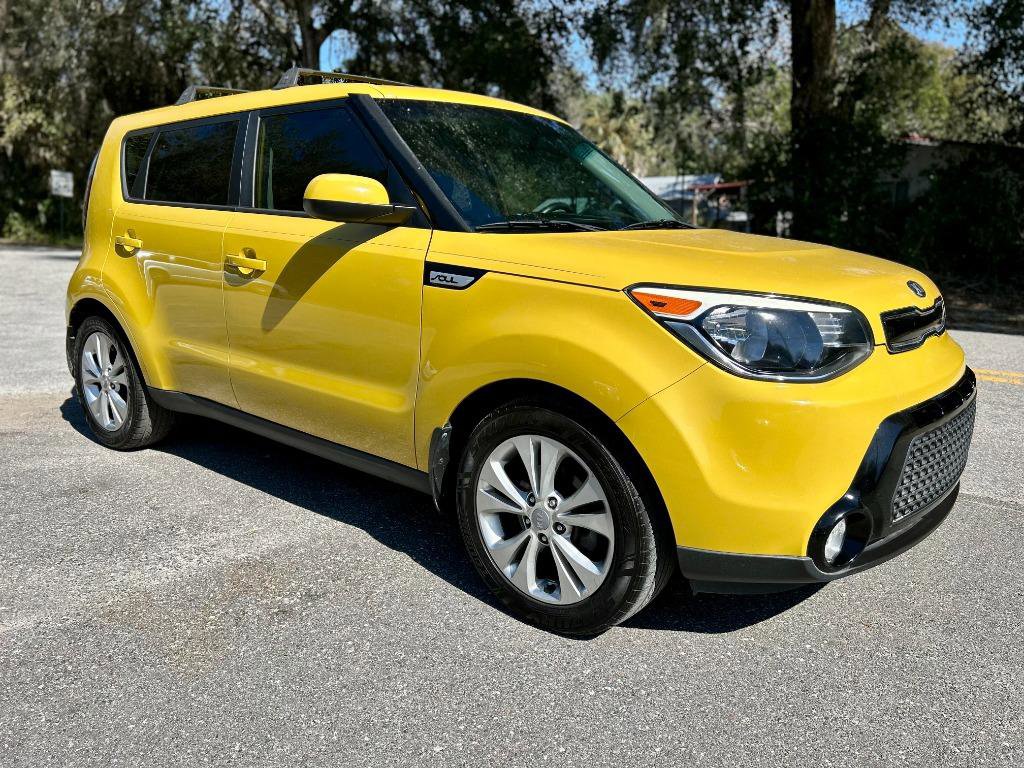 Used 2016 Kia Soul + w/ Audio Package image 2