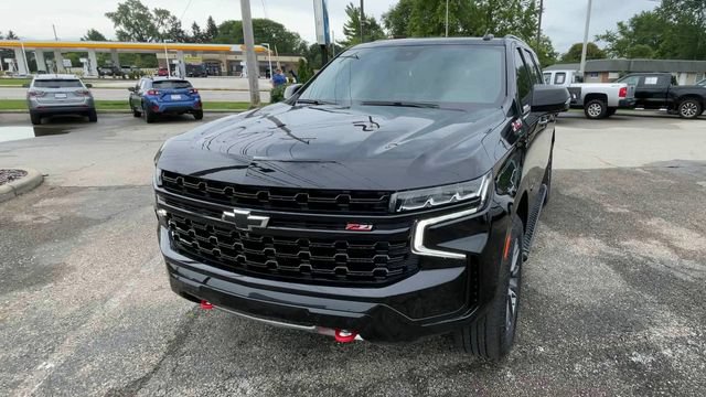 Used 2023 Chevrolet Tahoe Z71 w/ Z71 Off-Road Package AWD/4WD image 5