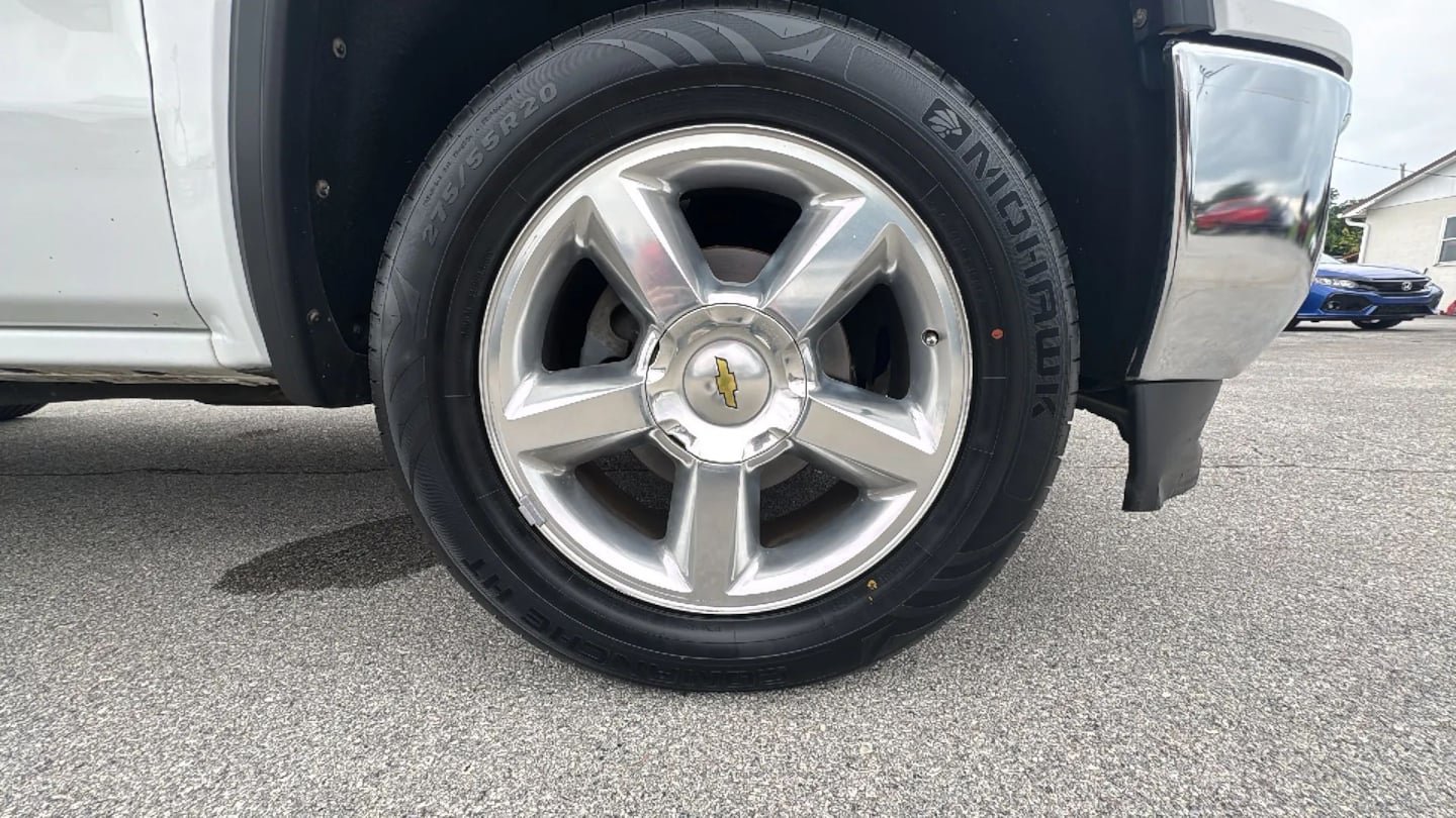Used 2018 GMC Sierra 1500 2WD Regular Cab image 26