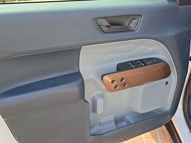 Used 2024 Ford Maverick Lariat image 10