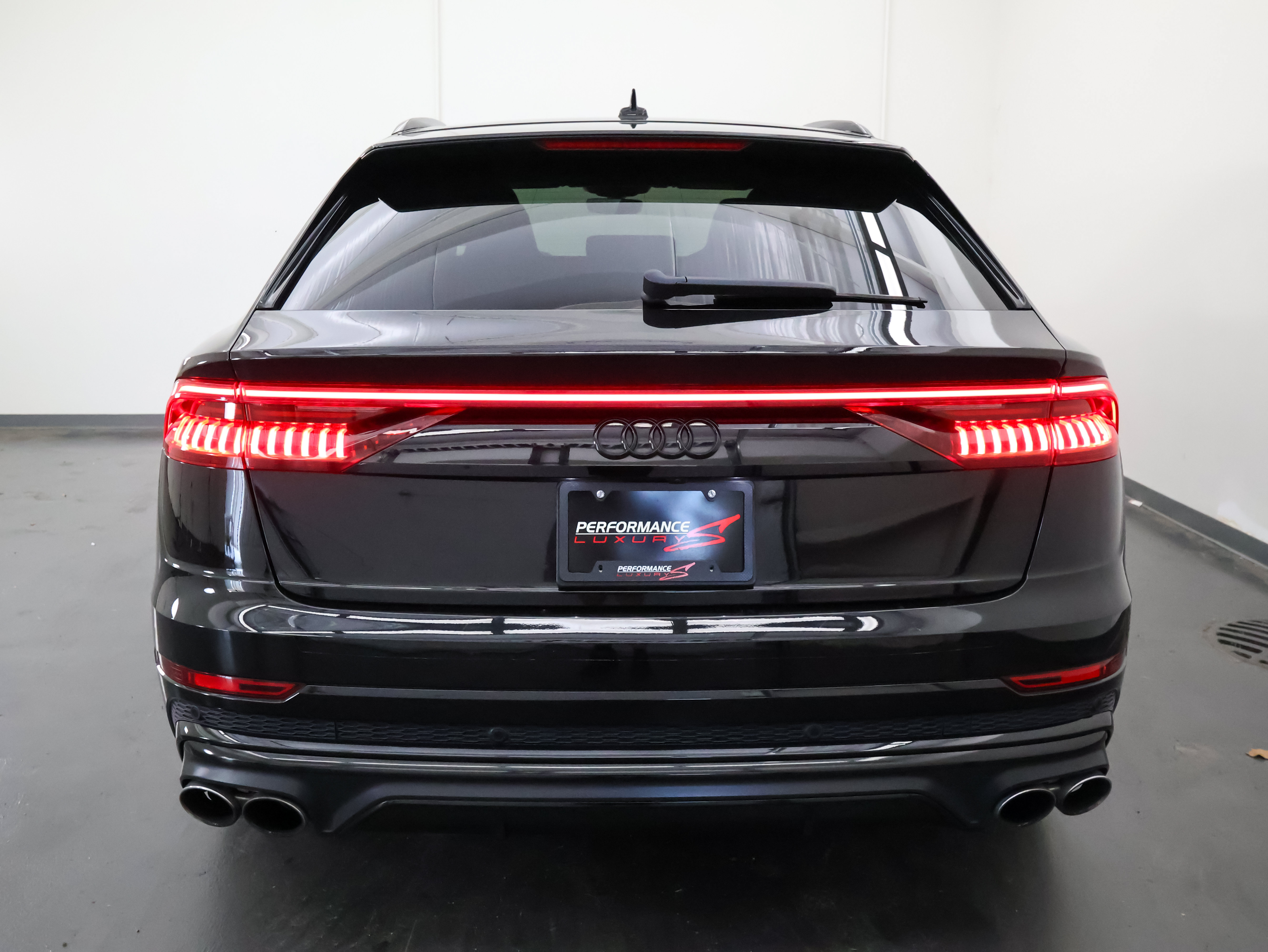 Used 2022 Audi SQ8 Premium Plus AWD/4WD image 4