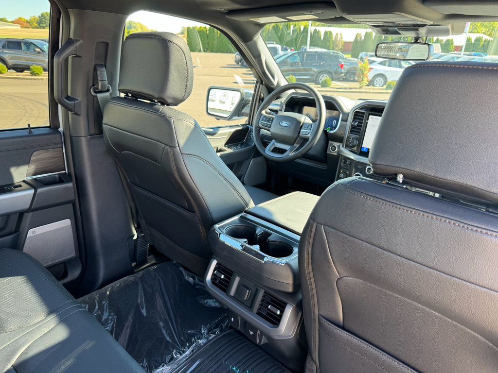 New 2025 Ford F150 Lariat image 19