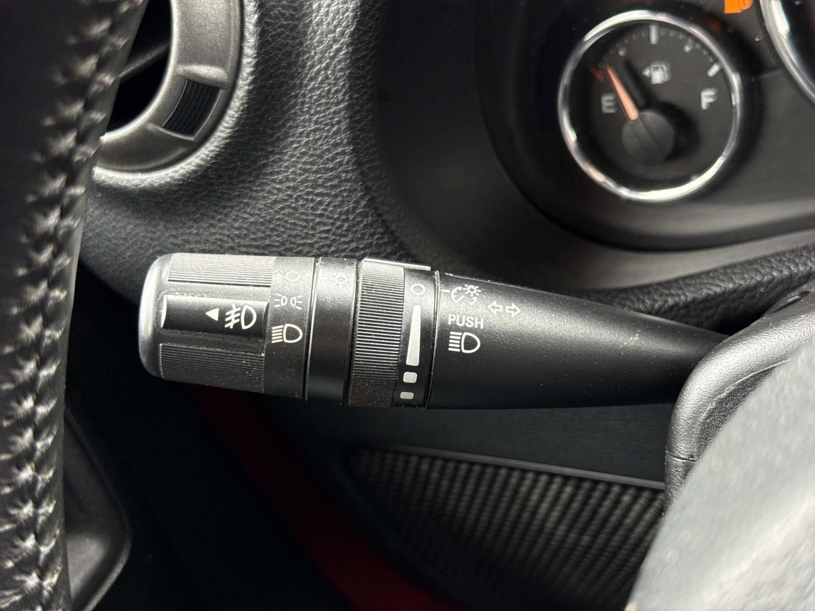 Used 2012 Jeep Wrangler Sport AWD/4WD image 14