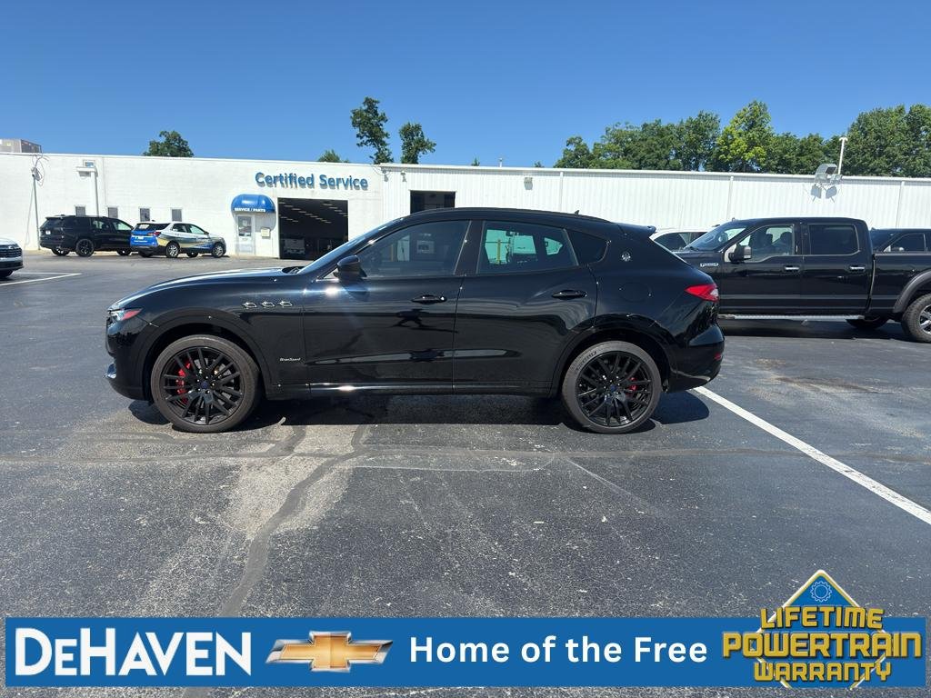 Used 2018 Maserati Levante S GranSport AWD/4WD image 3