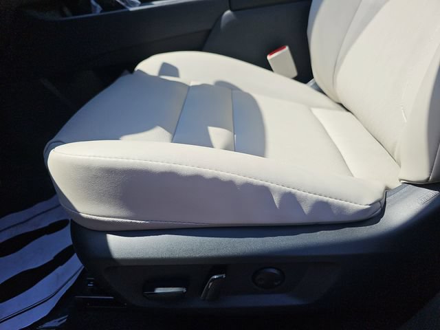 New 2026 Nissan Rogue Dark Armor AWD/4WD image 30