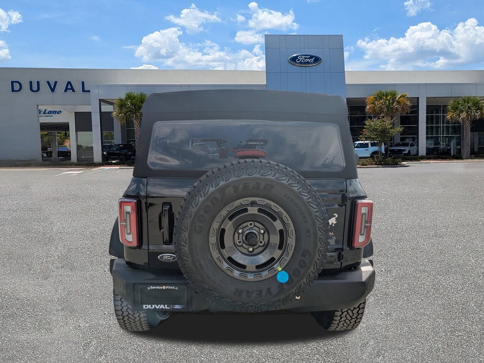 New 2025 Ford Bronco Outer Banks w/ Sasquatch Package AWD/4WD image 5