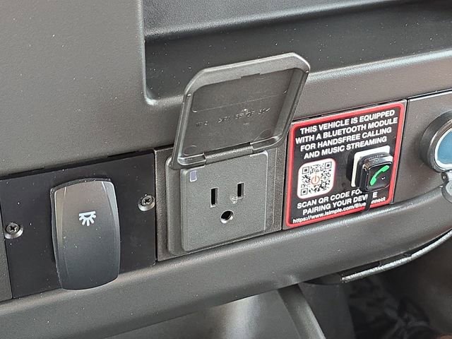 New 2025 GMC Savana 4500 w/ Power Convenience Package image 32