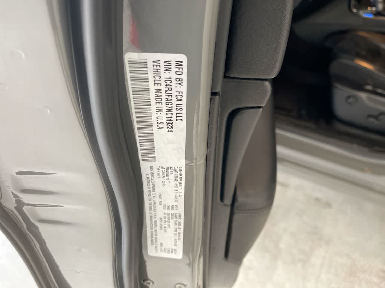 Used 2022 Jeep Grand Cherokee Laredo X AWD/4WD image 27