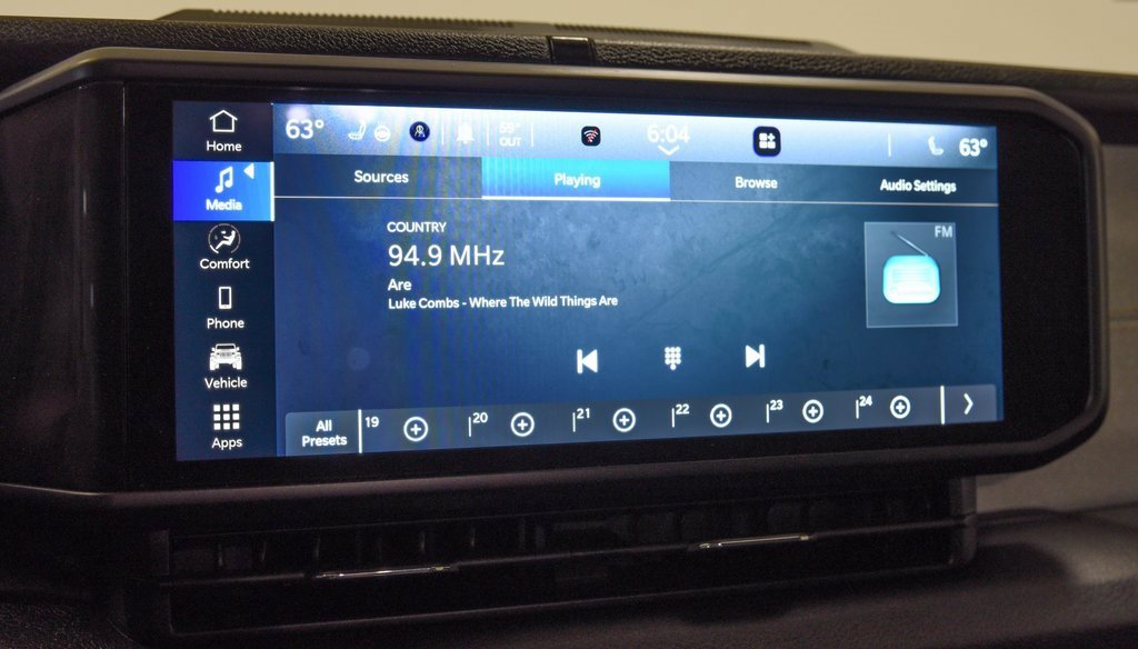 Used 2024 Jeep Wrangler Unlimited w/ Convenience Group image 7