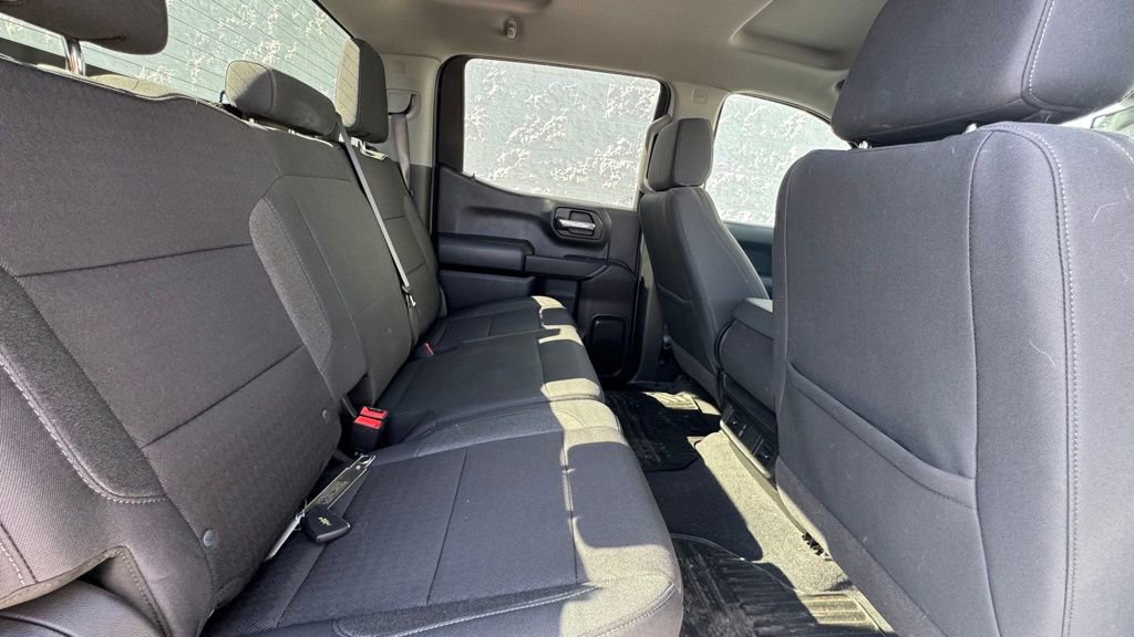 Used 2025 Chevrolet Silverado 1500 Custom image 10