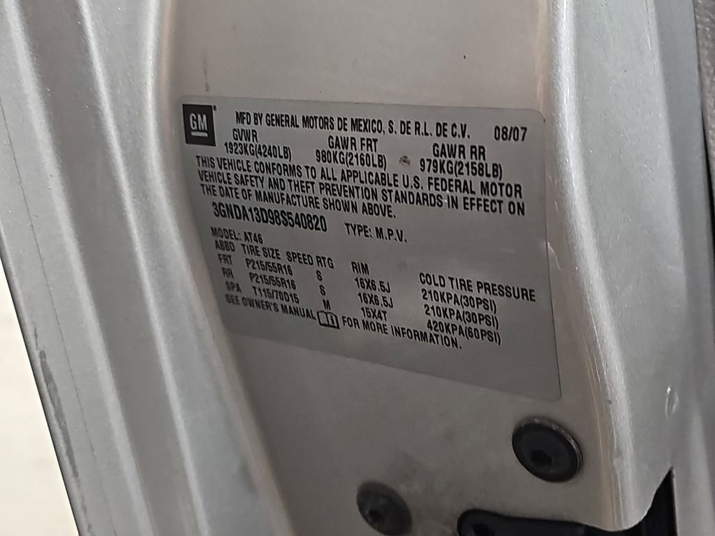 Used 2008 Chevrolet HHR LS image 39