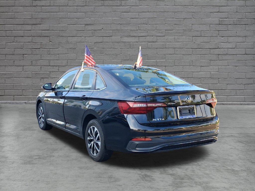 Used 2024 Volkswagen Jetta S FWD image 9