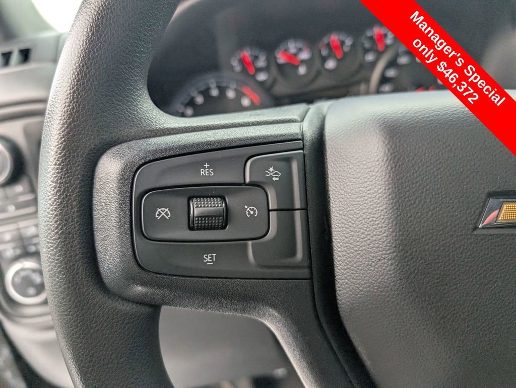 Used 2024 Chevrolet Silverado 2500 Custom w/ Custom Value Package image 16