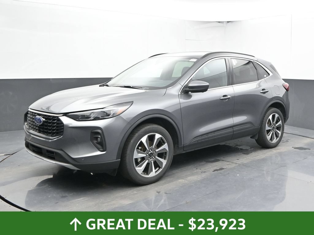 Used 2024 Ford Escape Platinum AWD/4WD image 9