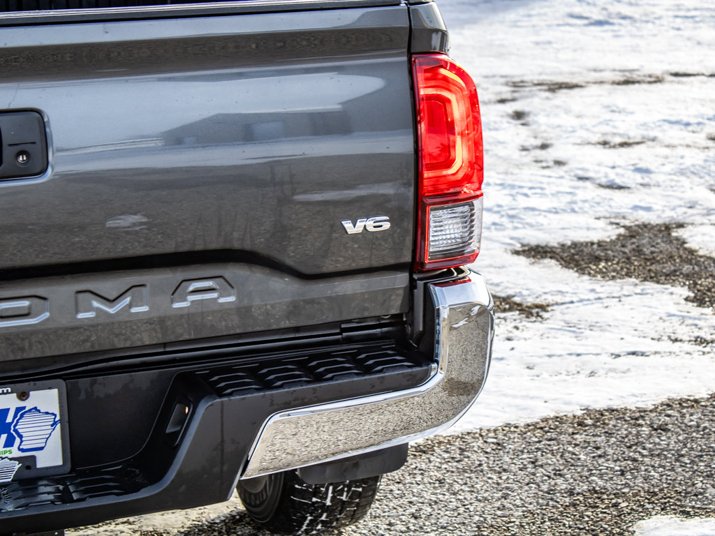 Used 2021 Toyota Tacoma SR5 image 13