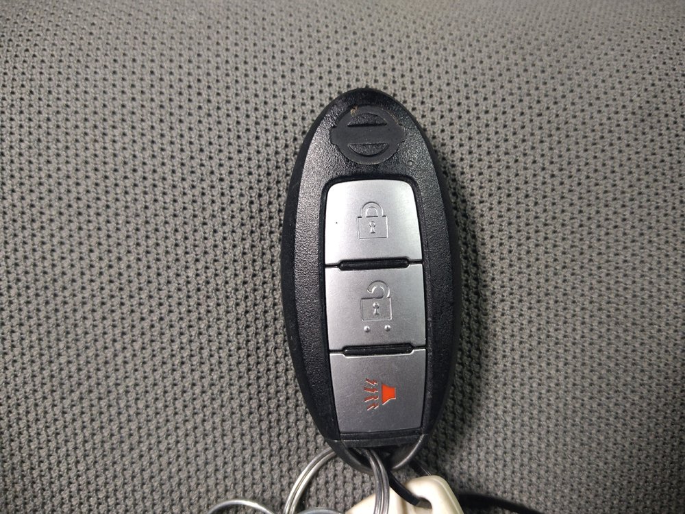 Used 2021 Nissan Frontier S image 32