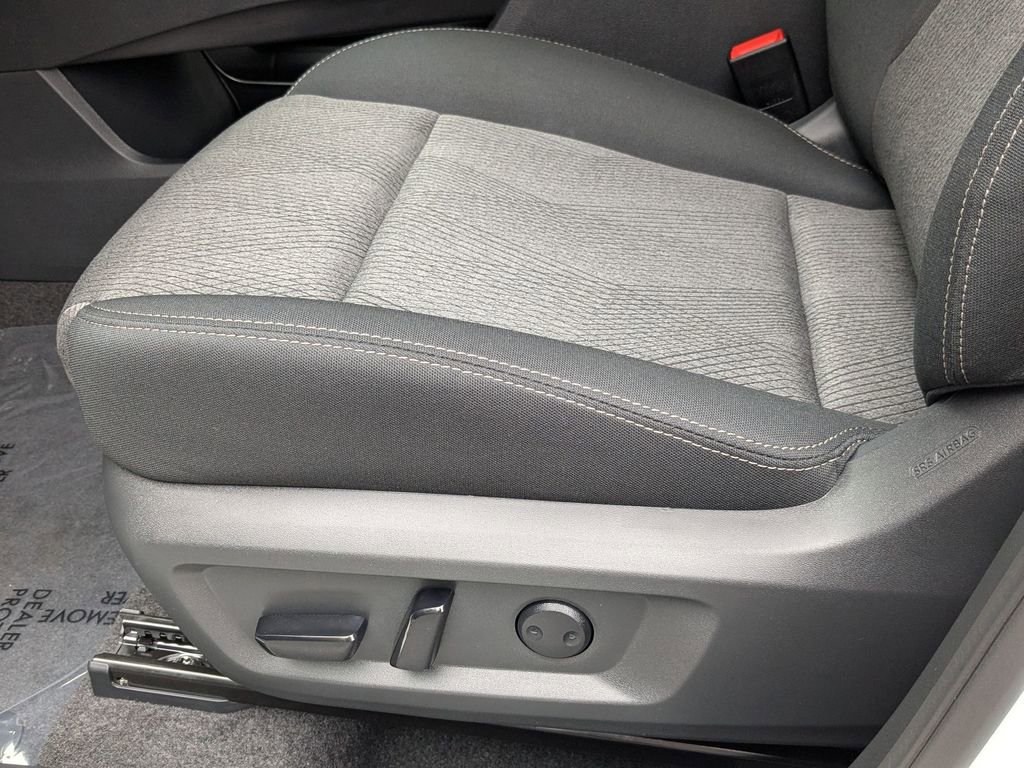 New 2026 Nissan Rogue SV FWD image 13