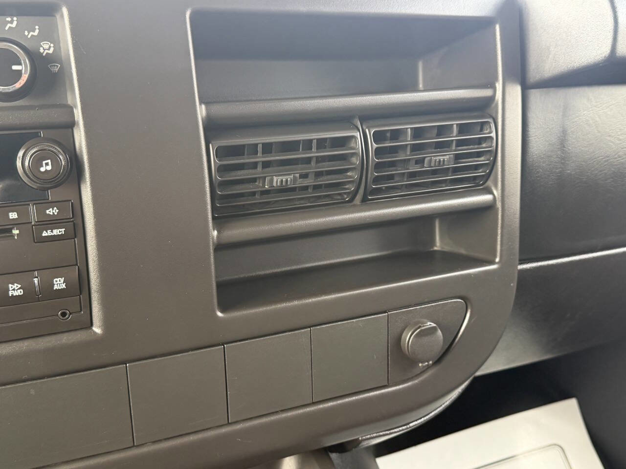 Used 2010 GMC Savana 2500 LS w/ Power Package image 37