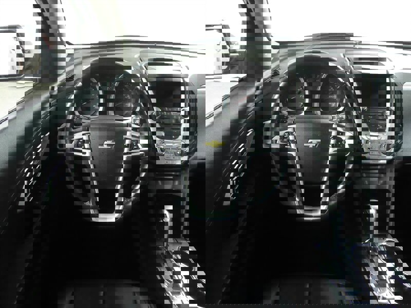 Used 2015 Chevrolet Equinox LTZ image 10