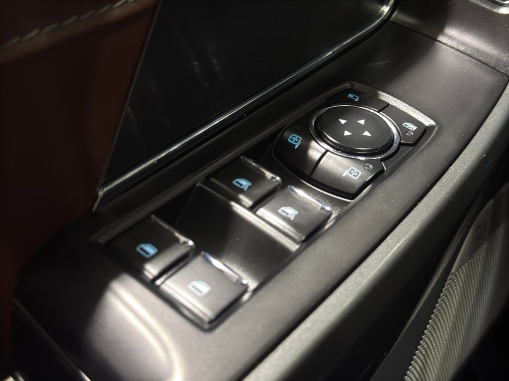 Used 2023 Ford F150 Lariat w/ Equipment Group 502A High image 37