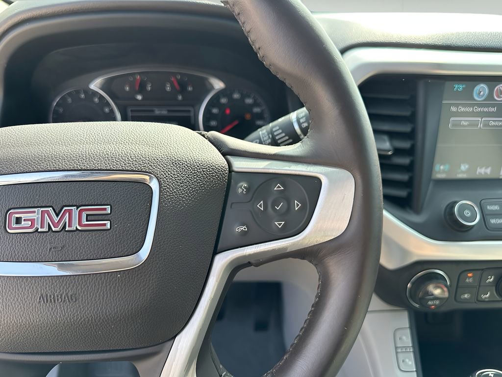 Used 2018 GMC Acadia SLT image 17