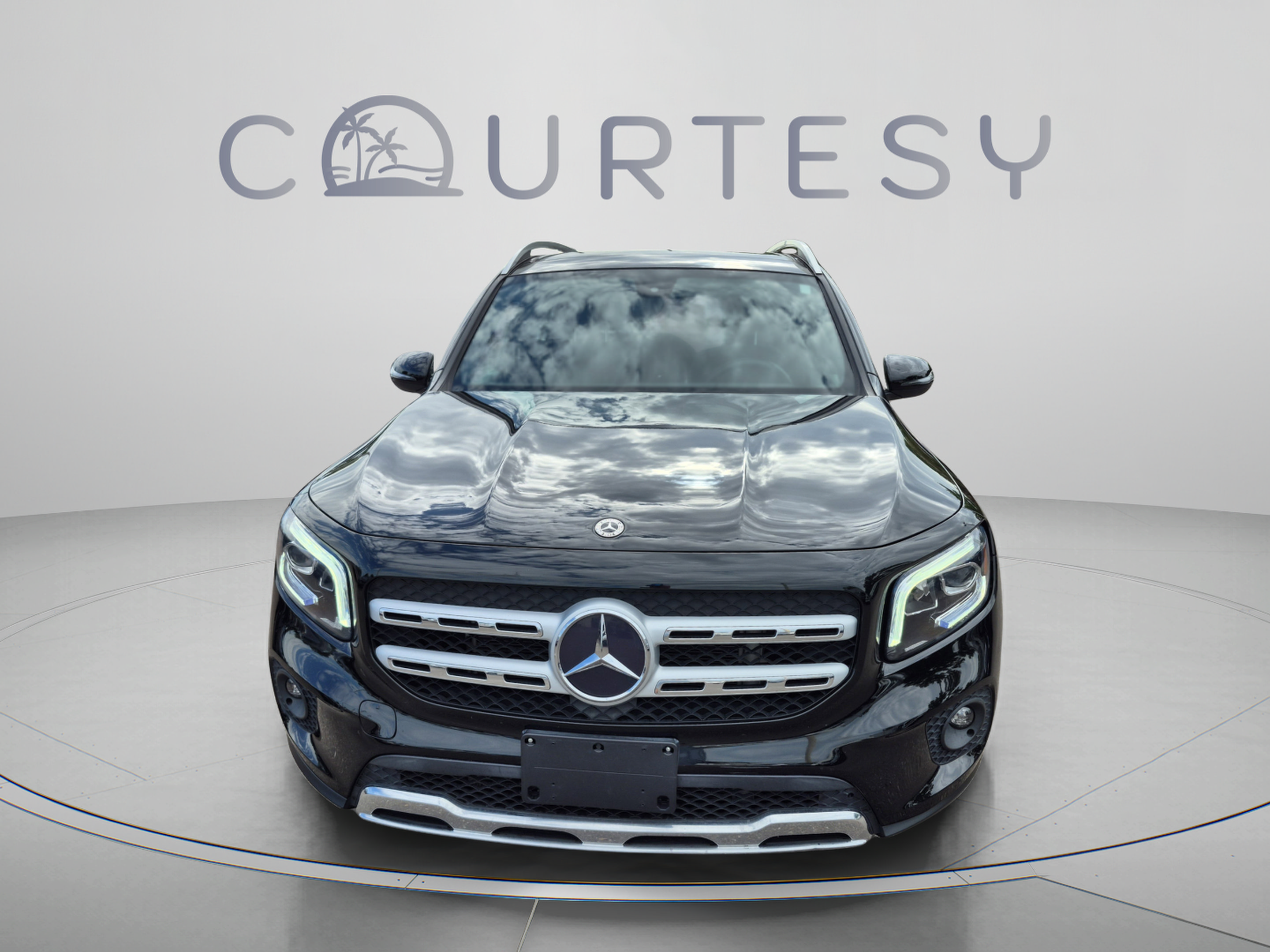 Used 2023 Mercedes-Benz GLB 250 image 10