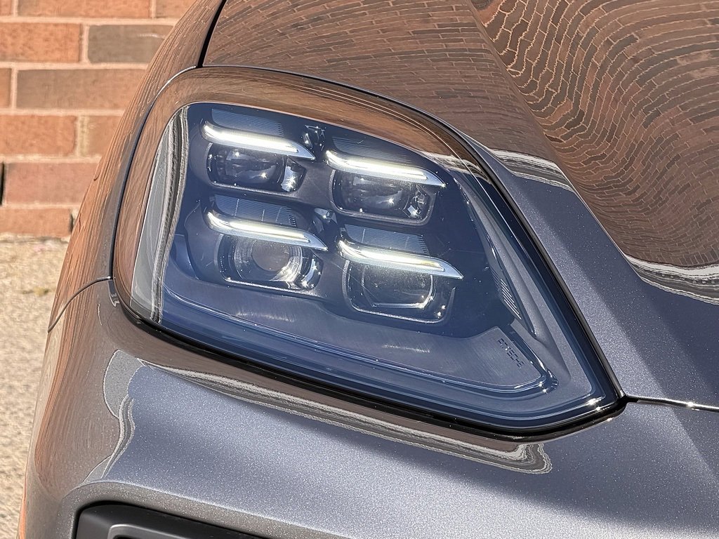 New 2026 Porsche Cayenne S image 12