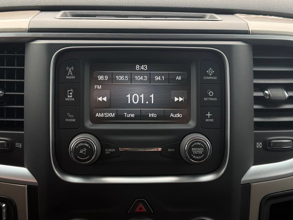 Used 2015 RAM 1500 Big Horn RWD image 25