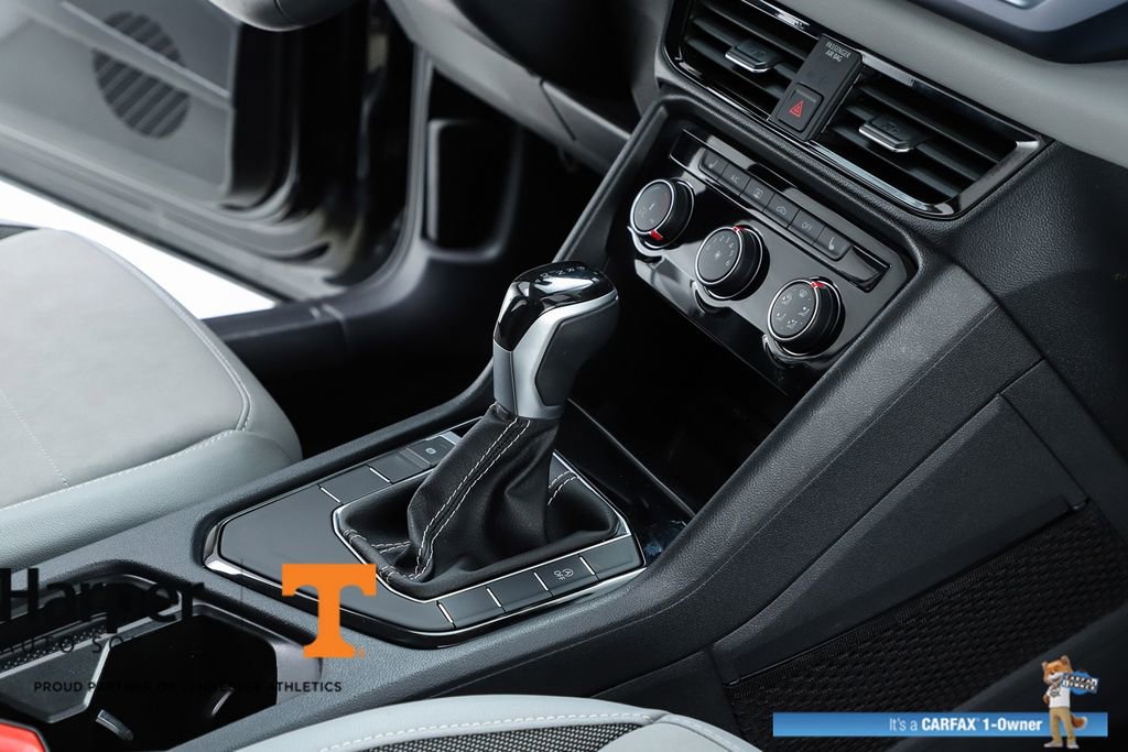 Used 2023 Volkswagen Taos SE w/ Panoramic Sunroof Package image 70