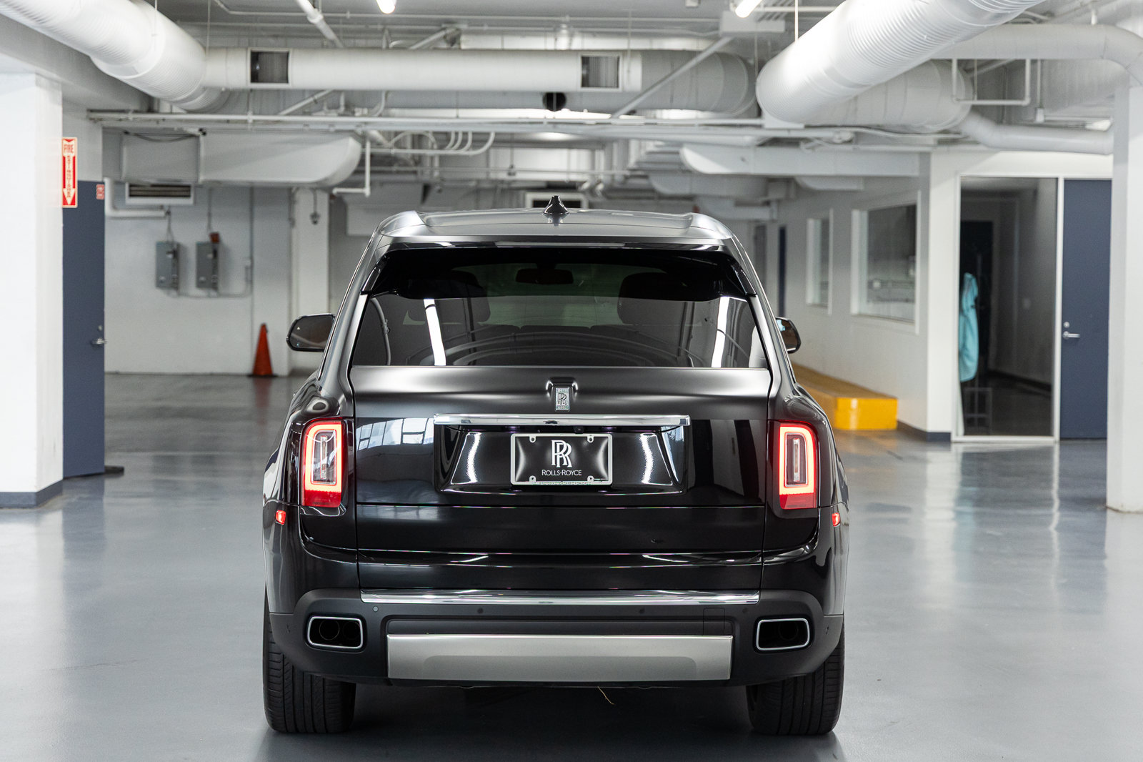 Certified 2024 Rolls-Royce Cullinan AWD/4WD image 7