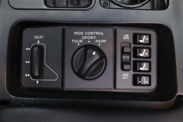Used 1994 Chevrolet Corvette Convertible RWD image 14