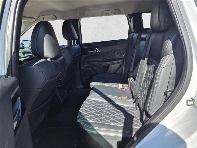 Used 2022 Mitsubishi Outlander SEL AWD/4WD image 15