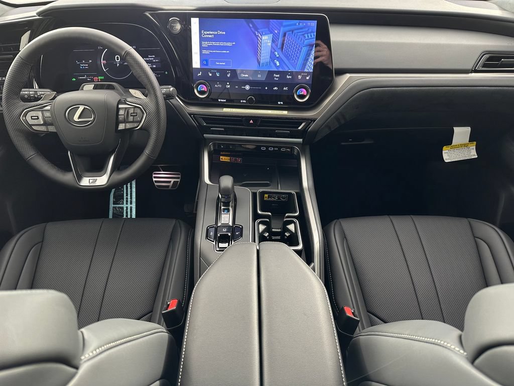 New 2026 Lexus TX 500h AWD image 3