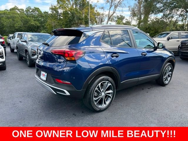Used 2023 Buick Encore GX Select w/ Safety Package II AWD/4WD image 6