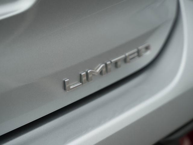 Used 2020 Toyota Highlander Limited FWD image 41
