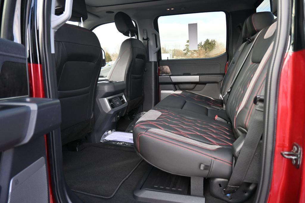 Used 2026 Ford F250 Lariat w/ Black Appearance Package AWD/4WD image 22