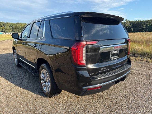 Used 2024 GMC Yukon SLT image 4