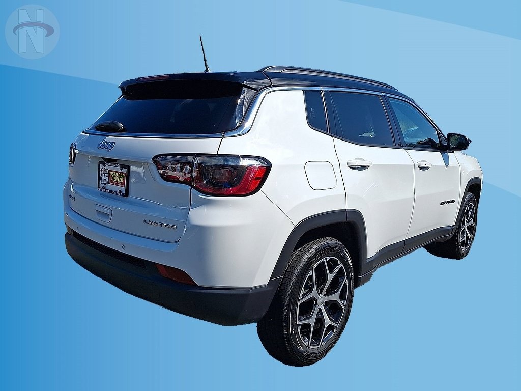 Used 2024 Jeep Compass Limited AWD/4WD image 12