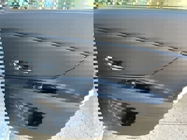 New 2026 Hyundai Elantra SE image 30