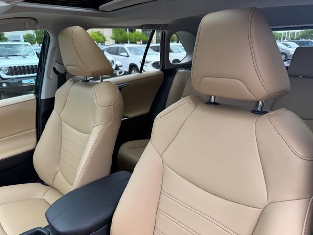 Used 2025 Toyota RAV4 XLE Premium image 11