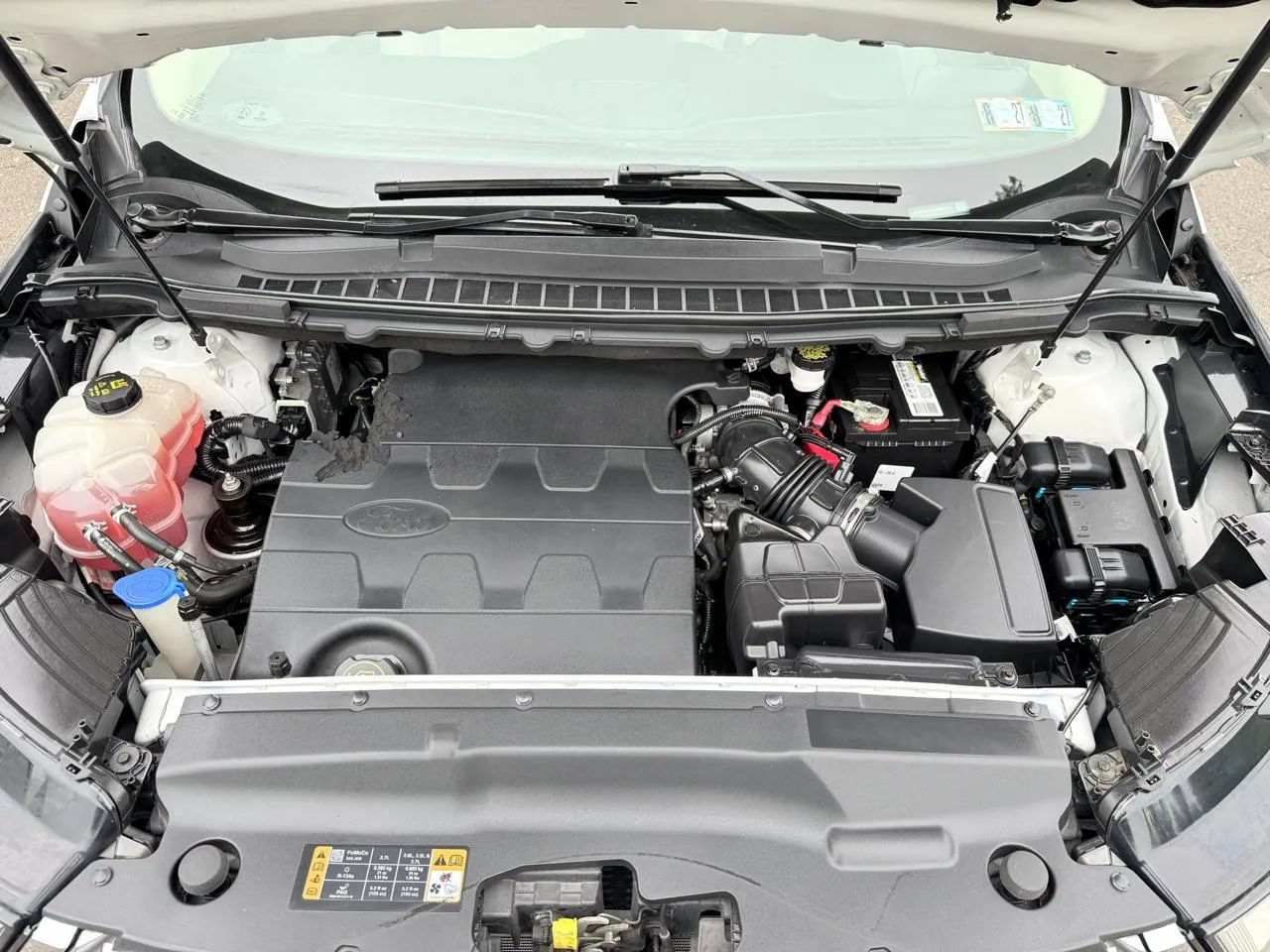 Used 2018 Ford Edge SEL w/ Equipment Group 201A AWD/4WD image 37