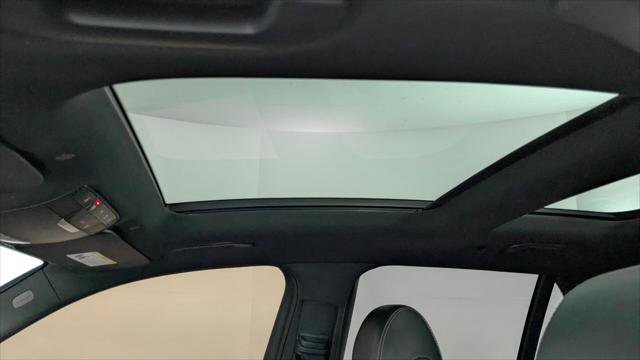 Used 2020 Mercedes-Benz GLC 63 AMG 4MATIC image 27