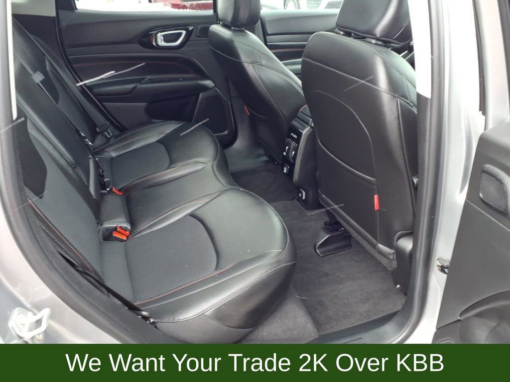 Used 2022 Jeep Compass Trailhawk w/ Sun and Sound Group AWD/4WD image 29