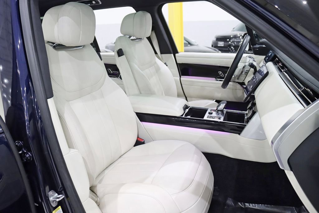 Used 2023 Land Rover Range Rover SE image 29