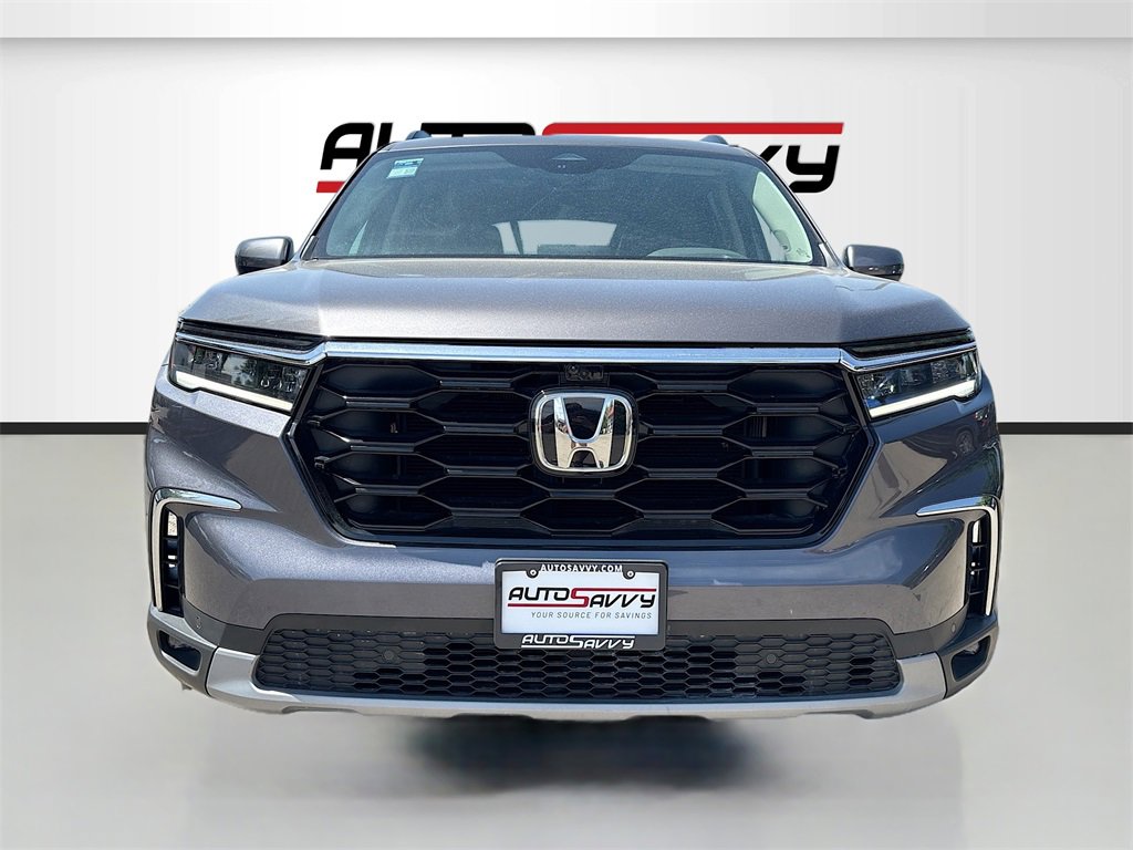 Used 2024 Honda Pilot Elite image 2